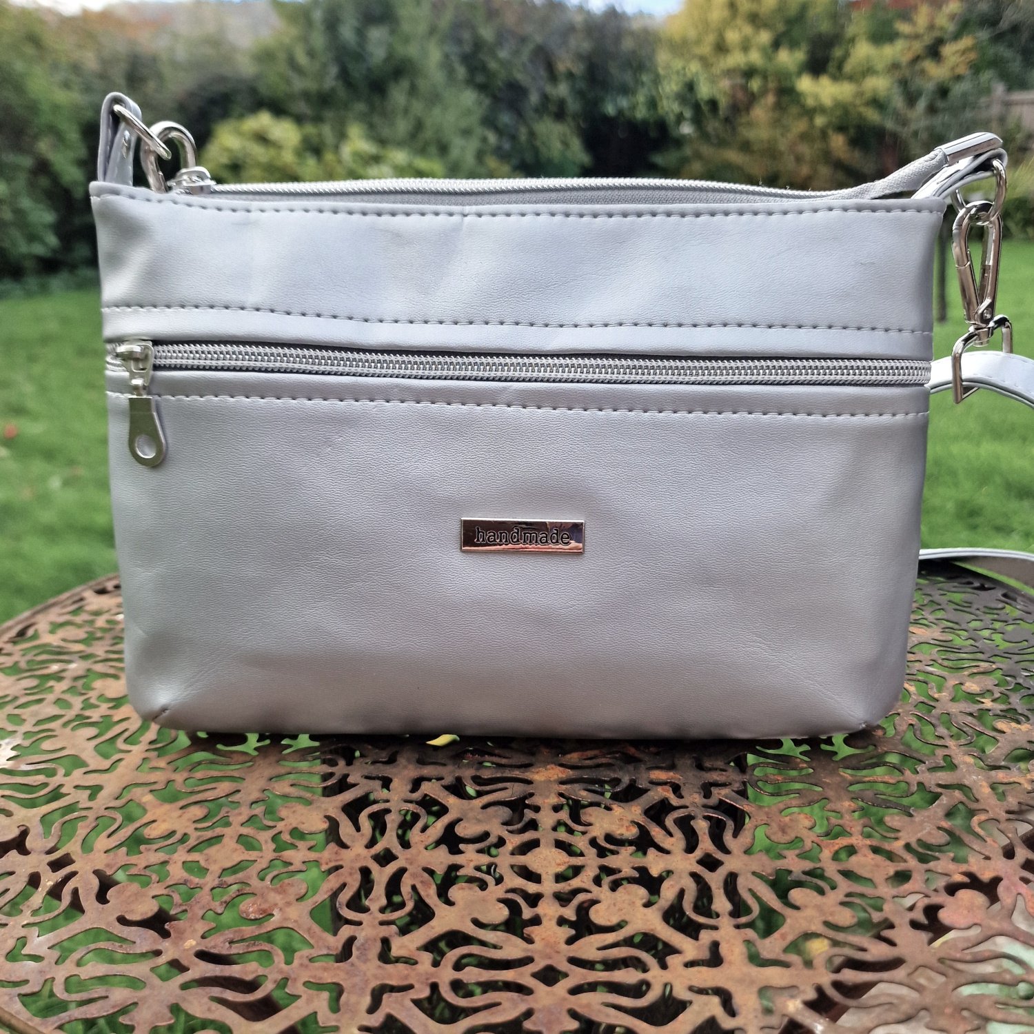 Starburn Crossbody Bag - Image 8