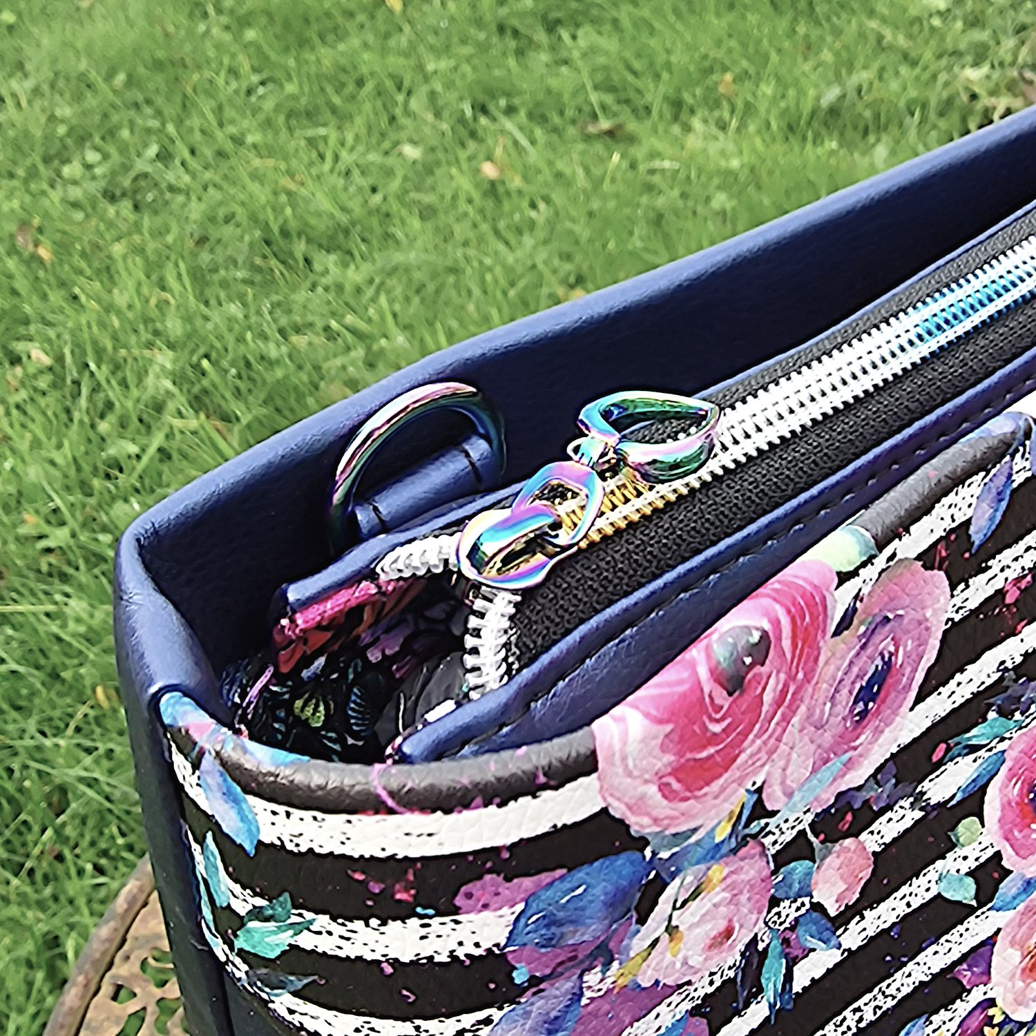 Belladonna Crossbody Bag - Image 11