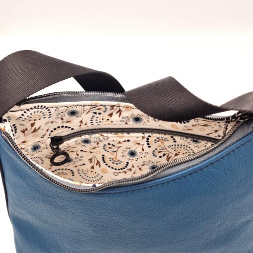 Beanie Under arm Bag - Image 3