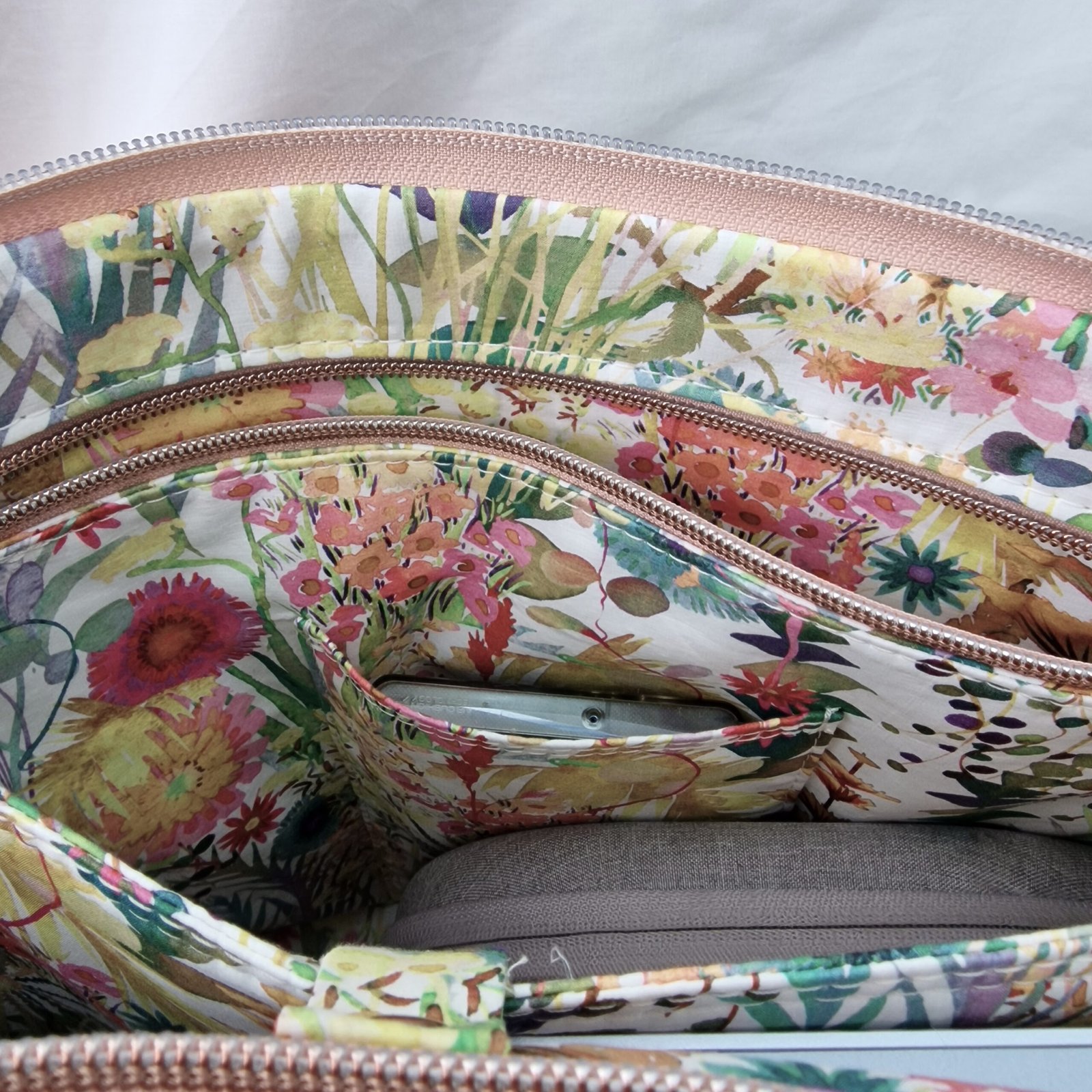 Ankor Laptop Bag - Image 8