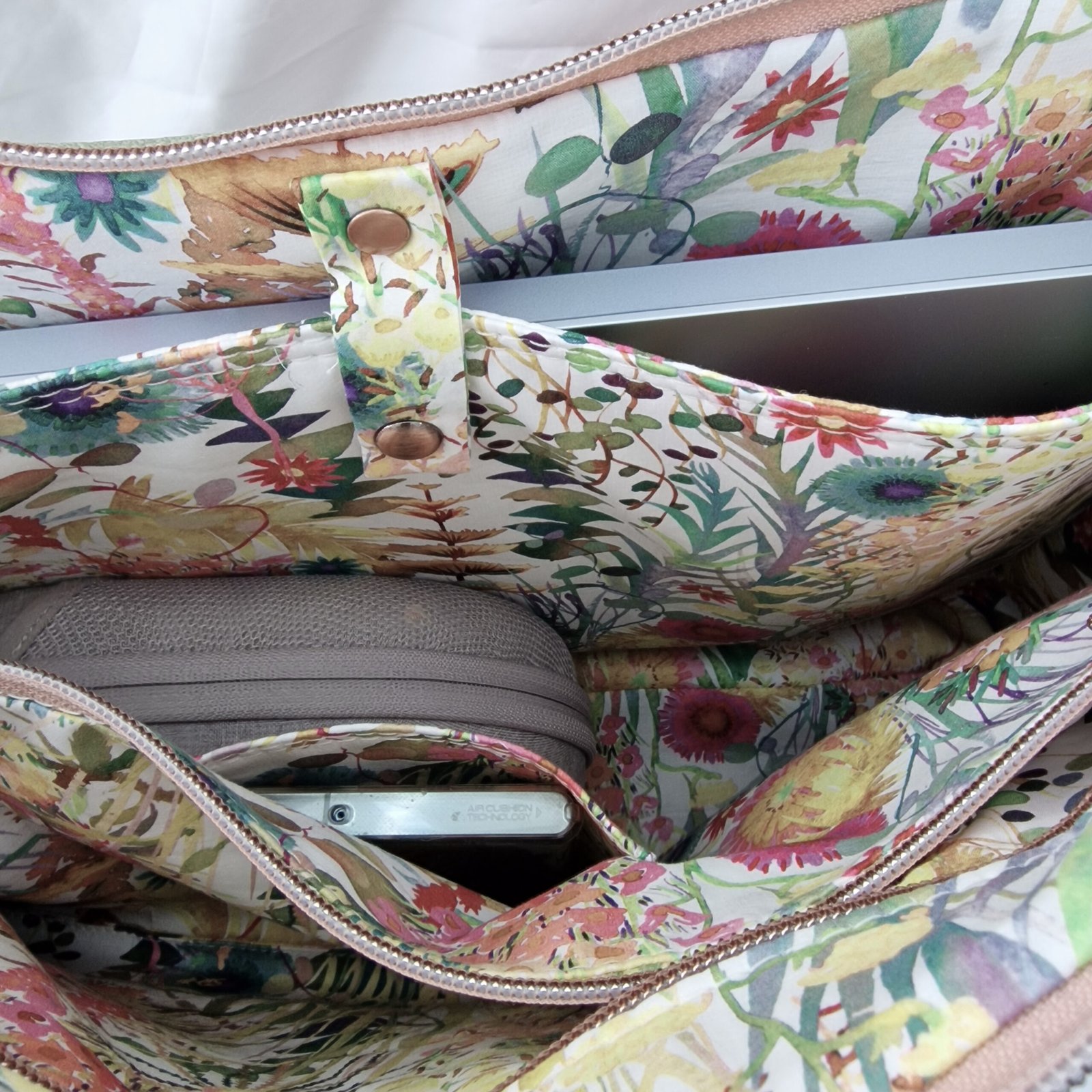 Ankor Laptop Bag - Image 11