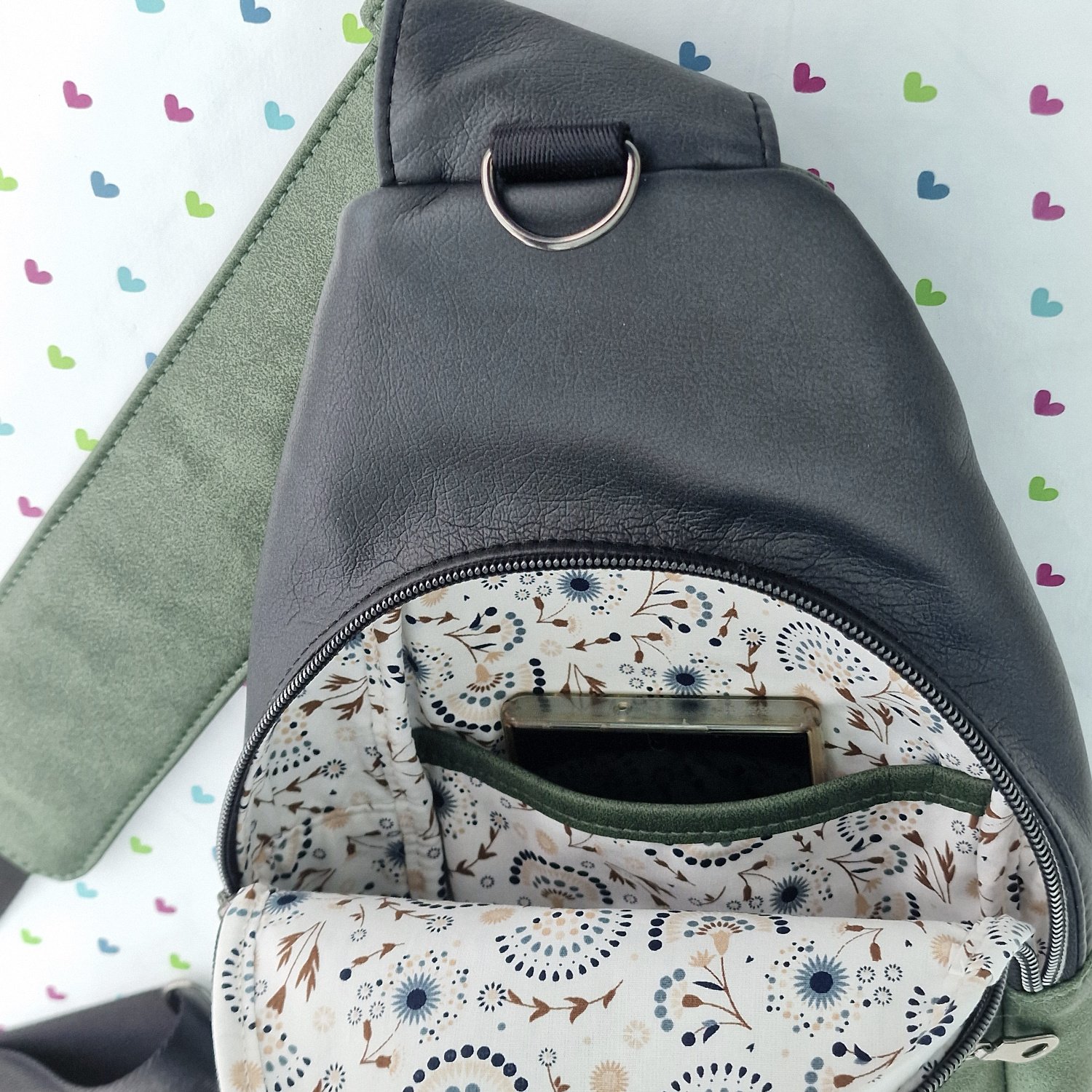 Retro Style Sling Bag - Image 11