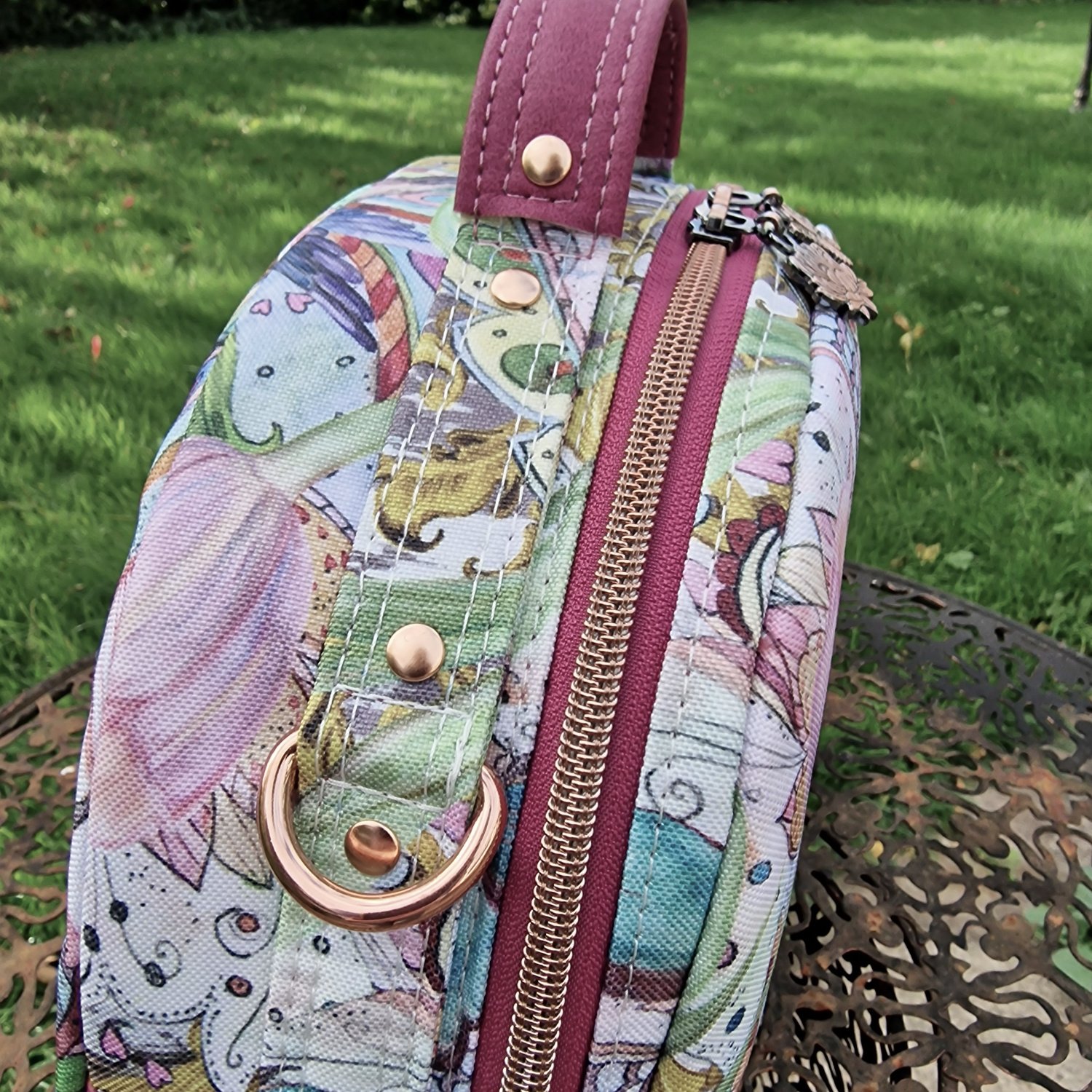 Konin Bowler Bag - Image 4