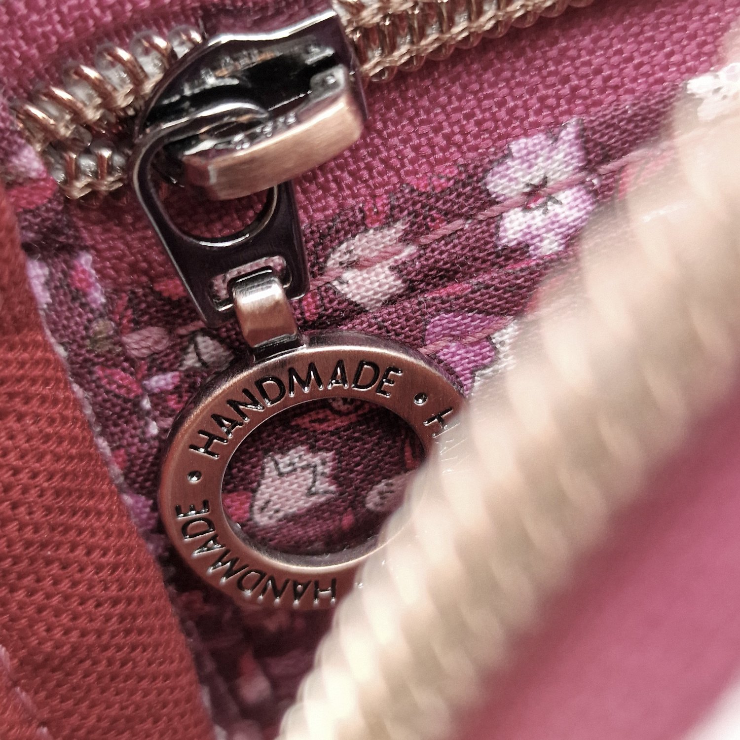 Konin Bowler Bag - Image 7