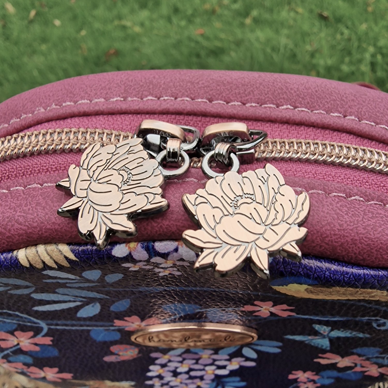 Mini Sling Bag - Image 5